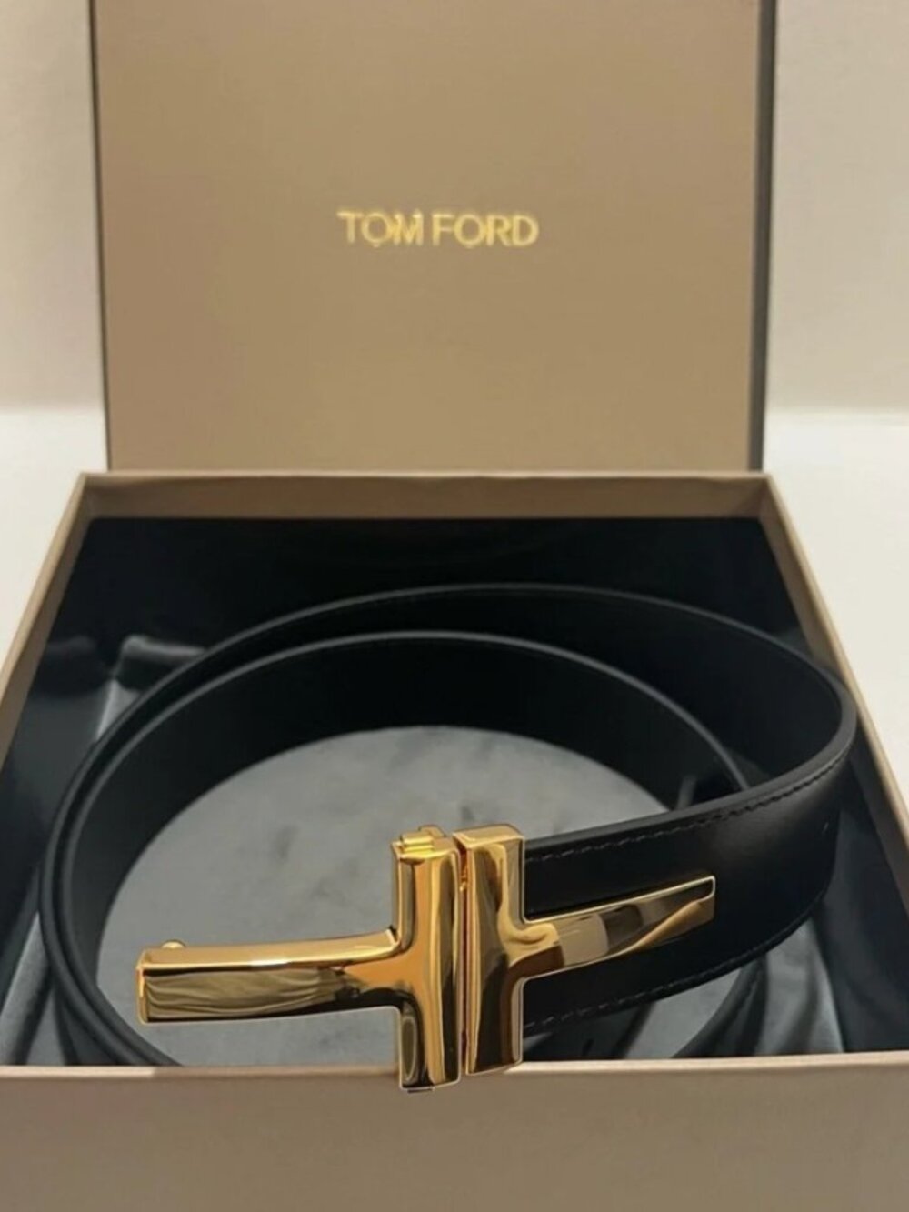 Tom Ford Smooth Leather TT Belt Gold T Buckle Size W/ Box & Dust Bag 36' Waist - Picture 4 of 8